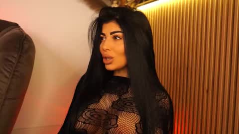 Snapshot of kimybroox chatting on 11.27.25 Andreea online show from 11.27.25