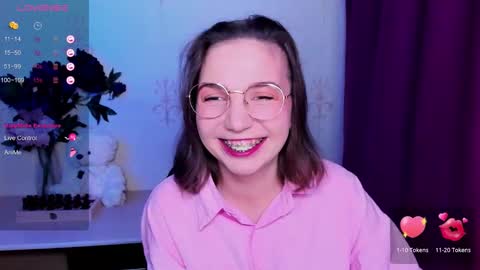 Hazel online show from 03.10.26