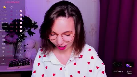 Hazel online show from 03.18.26