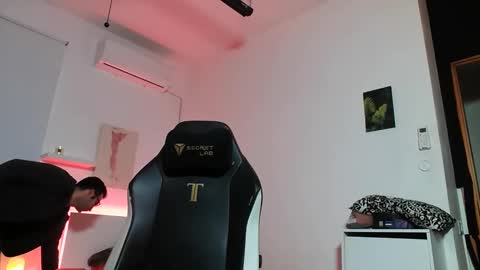 Snapshot of king7045 chatting on 03.09.25 king7045 online show from 03.09.25