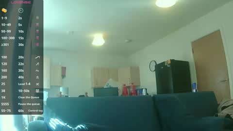 Snapshot of king_asa chatting on 04.10.26 Aidan online show from 04.10.26