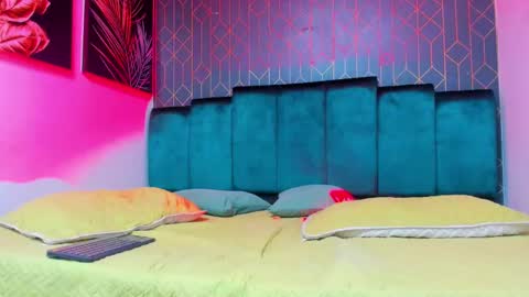 Angel Falconer online show from 09.13.25