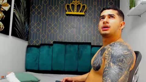 Angel Falconer online show from 09.21.25