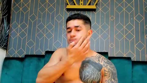 Angel Falconer online show from 09.28.25