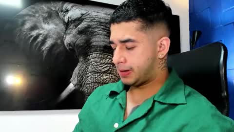 Angel Falconer online show from 11.24.25