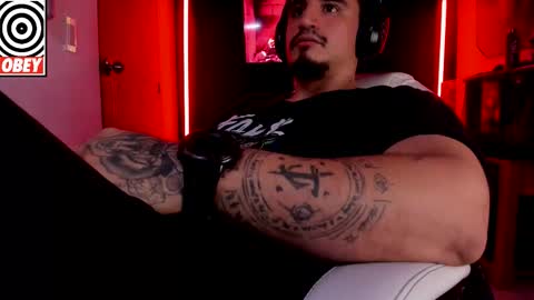 King Bear online show from 11.24.25