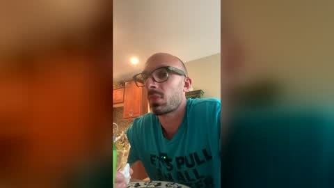 kingdaddysayless online show from 07.07.26