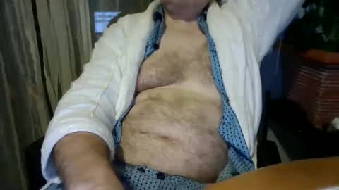 Snapshot of kingdonn1 chatting on 12.15.25 Don online show from 12.15.25