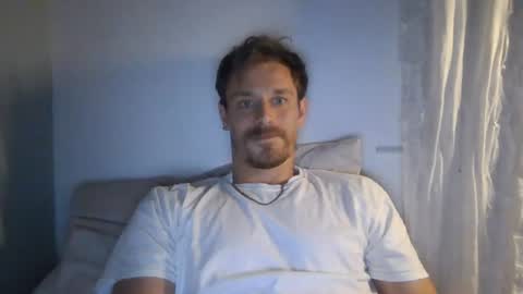 Snapshot of kingharold92 chatting on 06.14.26 kingharold92 online show from 06.14.26
