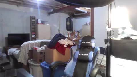 Master  King Tommy online show from 01.26.25