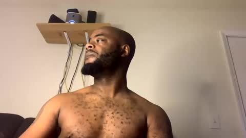 Snapshot of kingofkingz74 chatting on 01.06.25 kingofkingz74 online show from 01.06.25