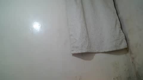 Snapshot of kinky_kaiya chatting on 10.17.25 kaiya online show from 10.17.25