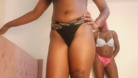 Lola online show from 03.11.26