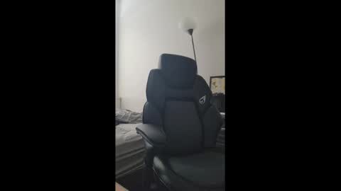 Maysie and Hunter online show from 12.05.24