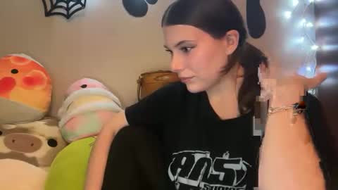 kinkycreative online show from 11.24.25