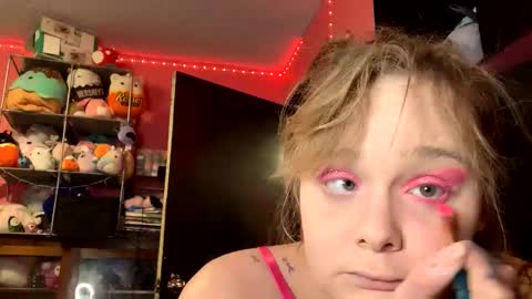 kinkyivy99 online show from 04.16.26