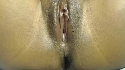 Miimi online show from 10.26.25