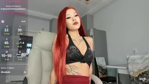 Snapshot of kira_dream17 chatting on 09.25.25 Kira online show from 09.25.25