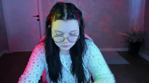 kira online show from 04.06.26