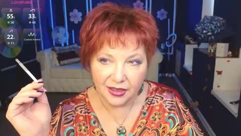 Kira Kennet online show from 11.16.25