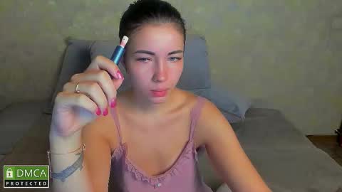 Kira  online show from 11.05.25