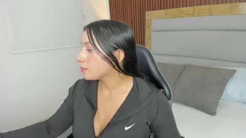 K I R A online show from 03.30.26