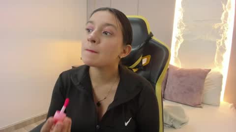 K I R A online show from 04.09.26