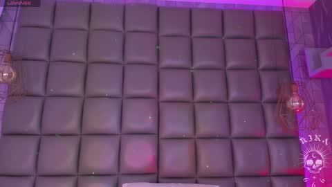 Kira  online show from 04.05.26