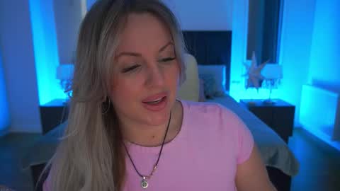 Snapshot of kiracandys chatting on 02.03.26 Kira online show from 02.03.26