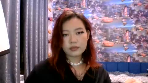 Snapshot of kiradrip chatting on 09.15.25 Kira online show from 09.15.25