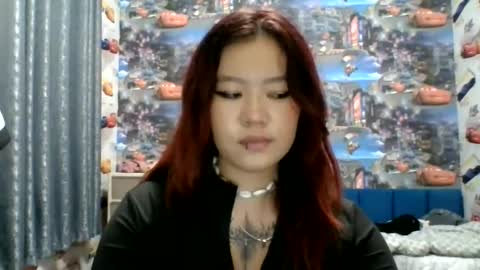 Snapshot of kiradrip chatting on 10.08.25 Kira online show from 10.08.25