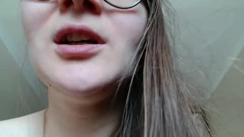 KiraGoldens online show from 03.21.26