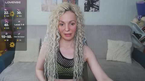 kiramartins cat online show from 11.30.25