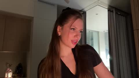 Kira online show from 01.14.26