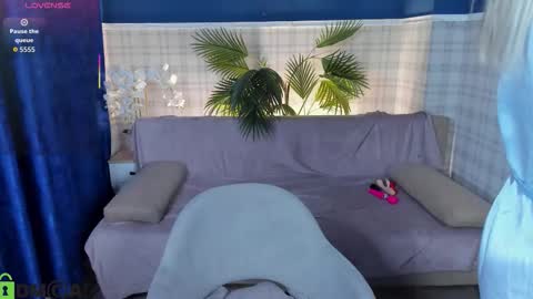 KiraSun online show from 01.07.26