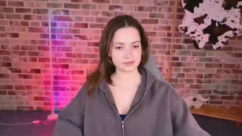 kiravair online show from 03.18.26