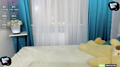 Snapshot of kireev_ chatting on 04.21.26 online show from 04.21.26