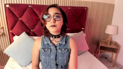 Samantha  Velvet online show from 04.16.26