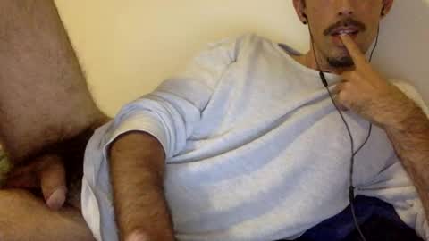 Snapshot of kirliannn chatting on 04.25.26 kirlian online show from 04.25.26