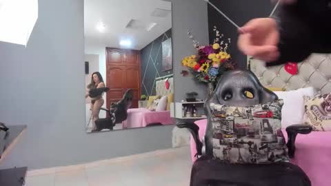 kriss online show from 12.15.25