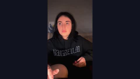 Kira online show from 10.27.25