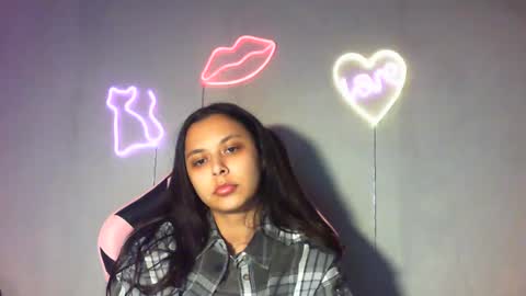 Snapshot of kiss_ameliaa chatting on 02.22.25 kiss_ameliaa online show from 02.22.25