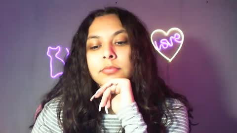 Snapshot of kiss_ameliaa chatting on 02.24.25 kiss_ameliaa online show from 02.24.25