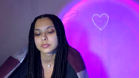 Snapshot of kiss_ameliaa chatting on 03.05.25 kiss_ameliaa online show from 03.05.25