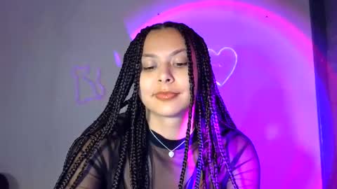 Snapshot of kiss_ameliaa chatting on 03.06.25 kiss_ameliaa online show from 03.06.25