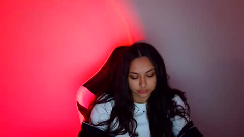 Snapshot of kiss_ameliaa chatting on 10.07.25 kiss_ameliaa online show from 10.07.25