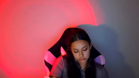 Snapshot of kiss_ameliaa chatting on 10.08.25 kiss_ameliaa online show from 10.08.25