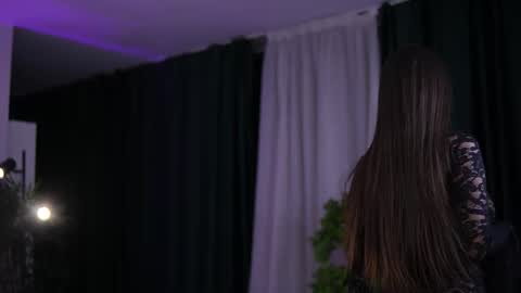 Kiss Jess online show from 03.25.26