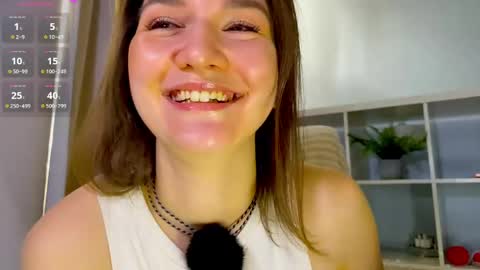 call me Luna online show from 04.15.26