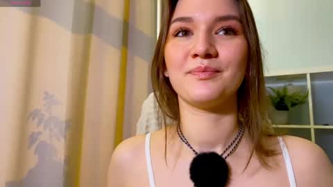 call me Luna online show from 04.17.26